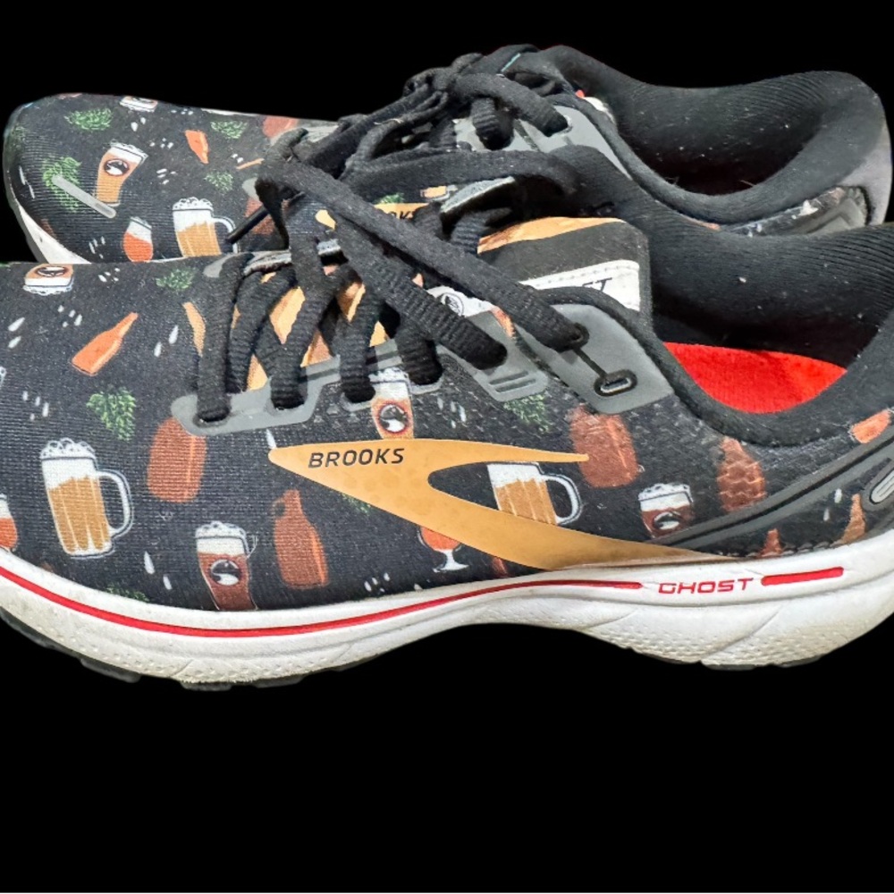 Brooks limited edition Ghost 14, Deschutes Hoppy Beer Brewery